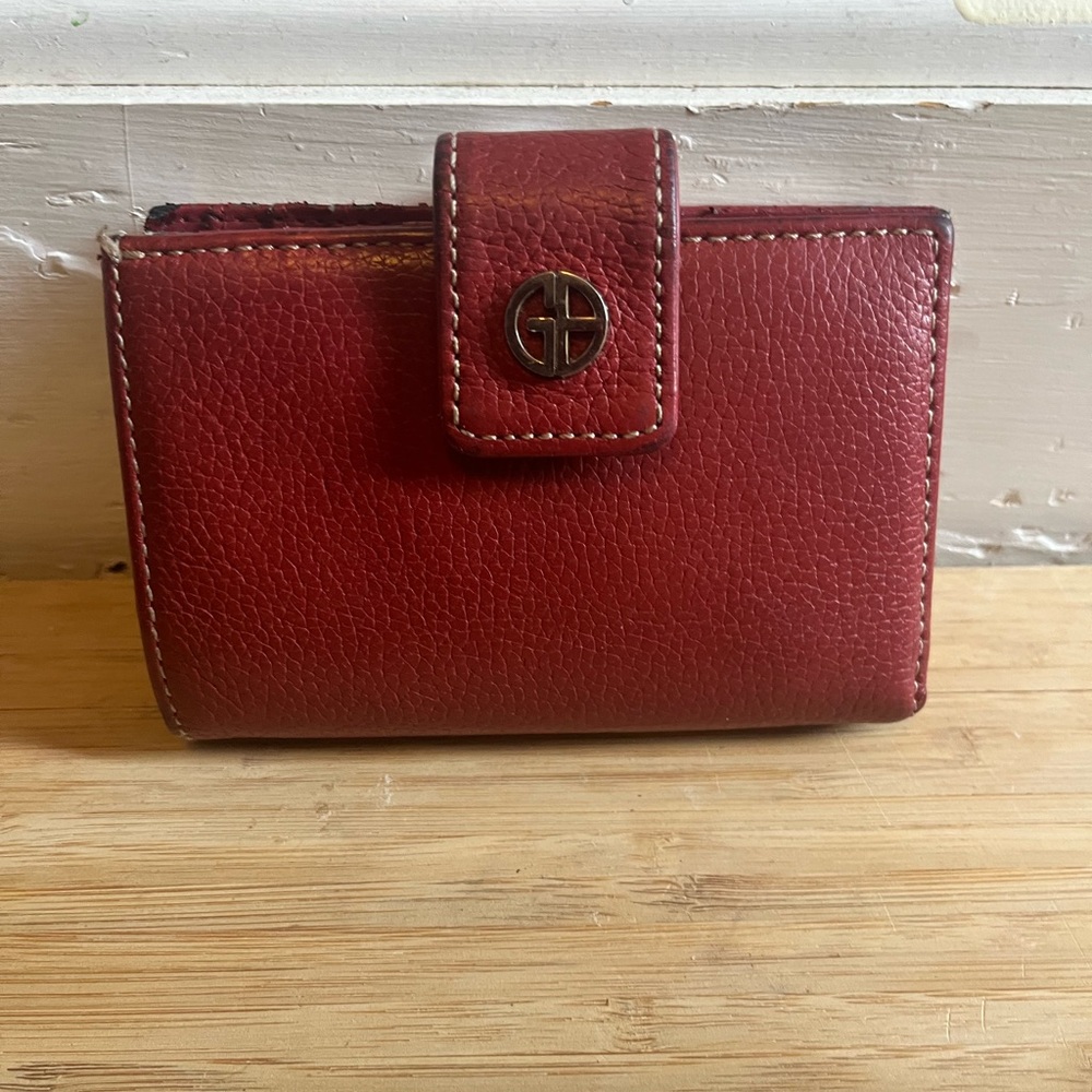 Giani Bernini Red Leather Wallet Pebbled Texture Circular Logo Snap Closure